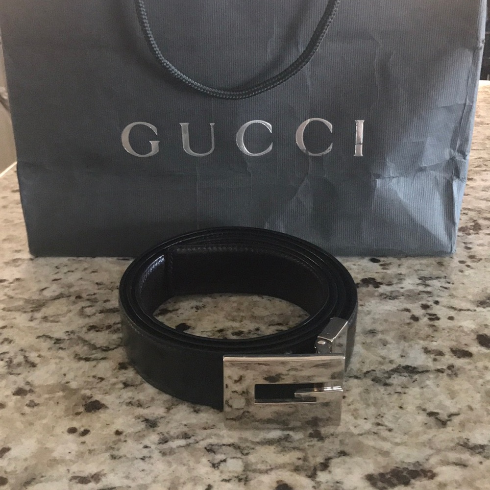 Authentic Gucci men leather belt size 40